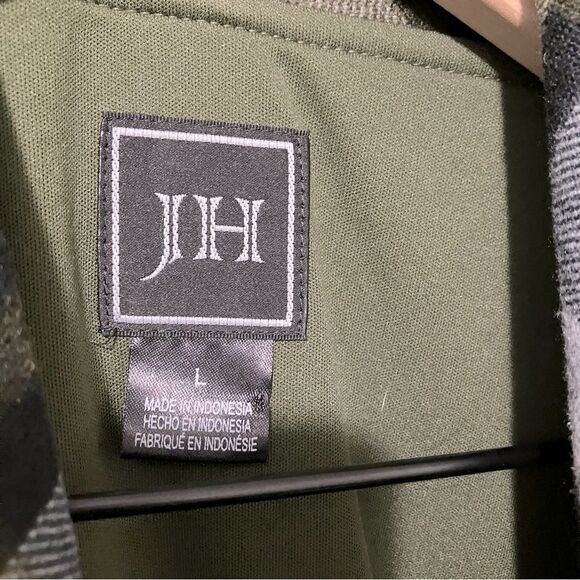 JH Green Tartan Dress with Cowl Neck and Short Sleeves Size Large - Picture 5 of 6